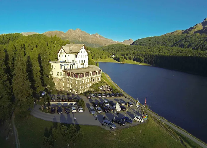 Hotel Waldhaus am See