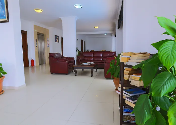 Hotel: Belinda Hotel