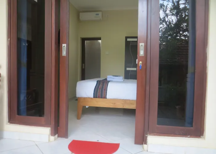 Günstiges Hotel: Sari Buana Bed & Breakfast