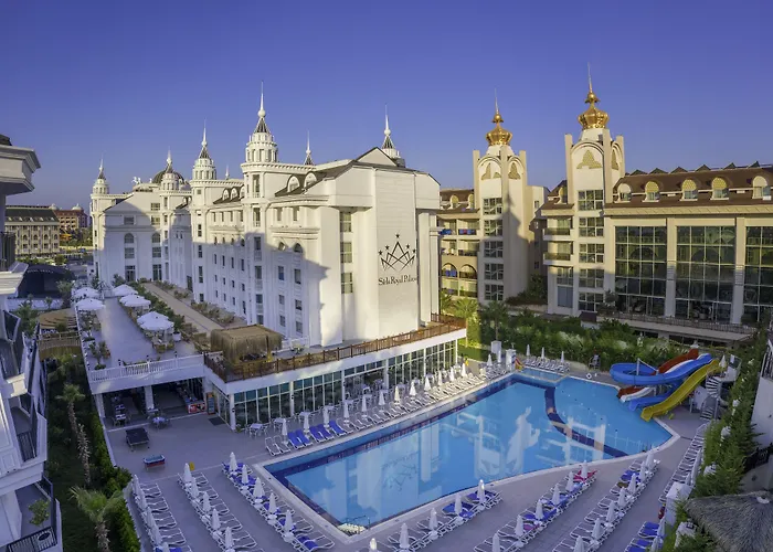 Strandhotel: Side Royal Palace