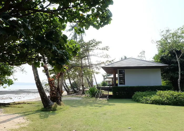 Plub Pla Koh Mak Retreat
