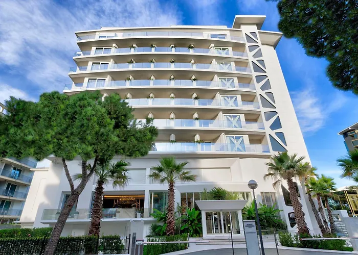 Strandhotel: Hotel Sporting