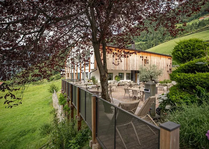 Pension Guide Ladurner