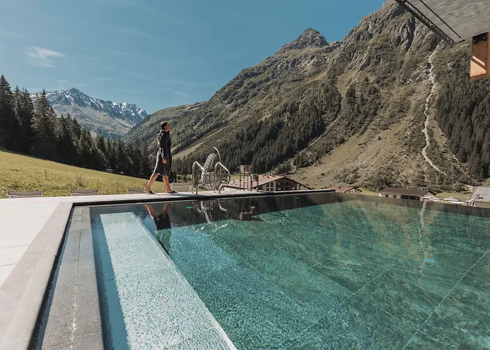  Alpine Resort Sportalm