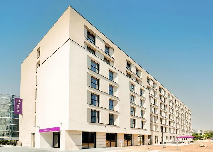 3-Sterne-Hotel: Premier Inn Darmstadt City Centre