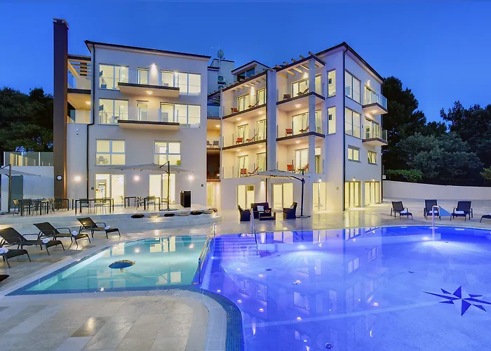 Hotel mit Pool: Premantura Resort - Hotel & Restaurant
