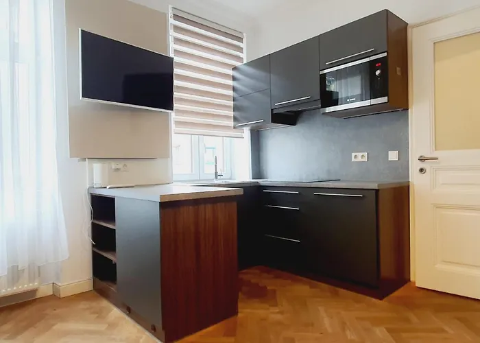 Apartment: Apartments-In-Vienna