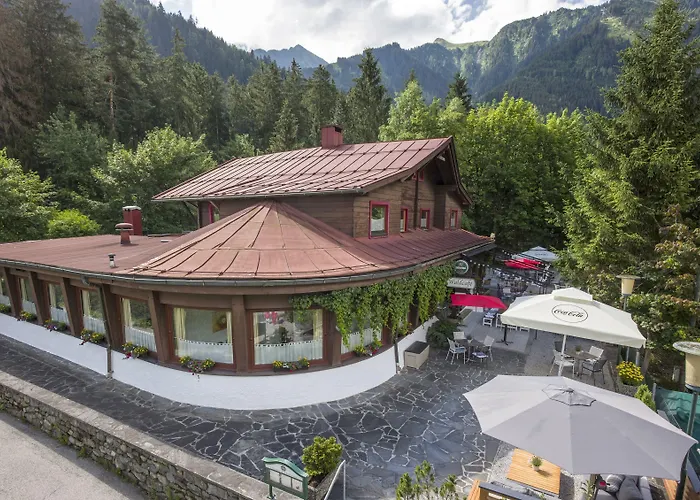 Gästehaus: Gasthof Restaurant Waldcafe