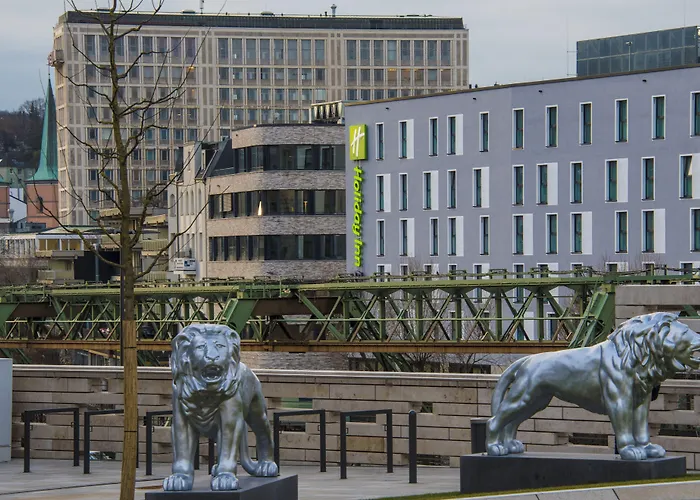 Hotel mit Aussicht: Holiday Inn Express - Wuppertal - Hauptbahnhof By Ihg
