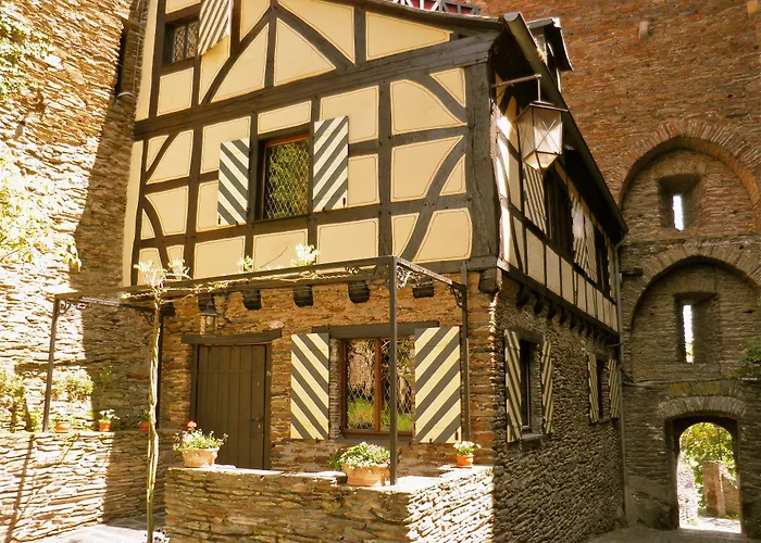 Burghotel auf Schönburg