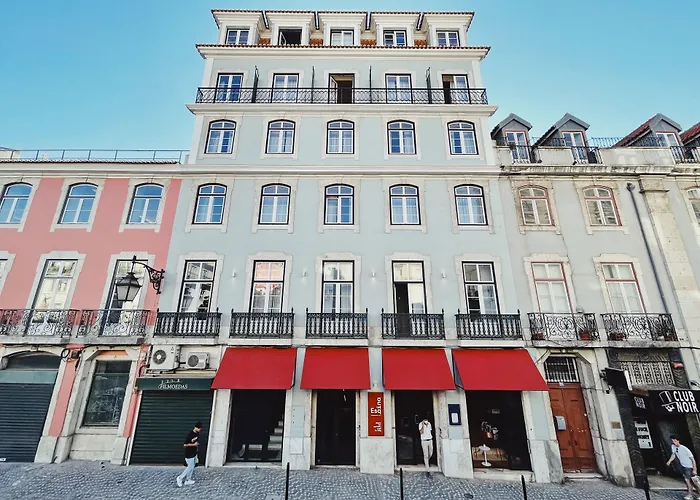 4-Sterne-Hotel: Esqina Cosmopolitan Lodge