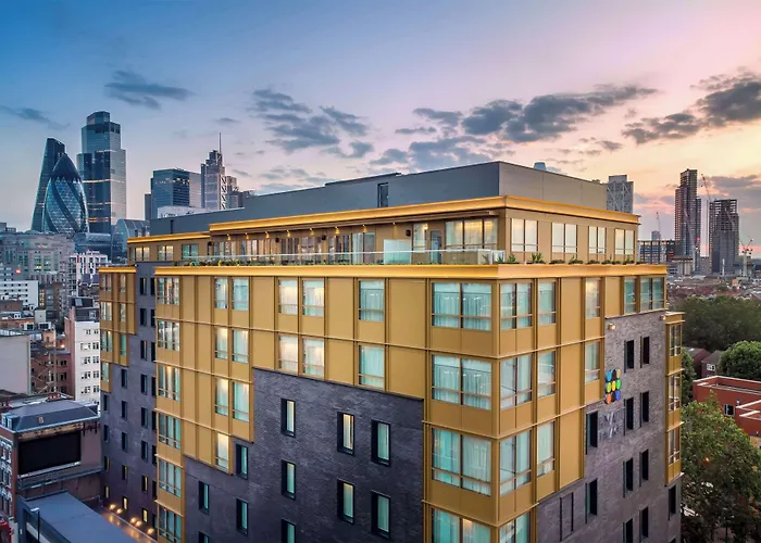  Hyatt Place London City East