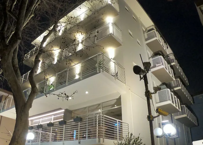 Hotel Half Moon Airport Restaurant