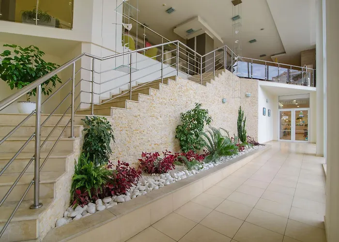 Hotel Am Madara Park