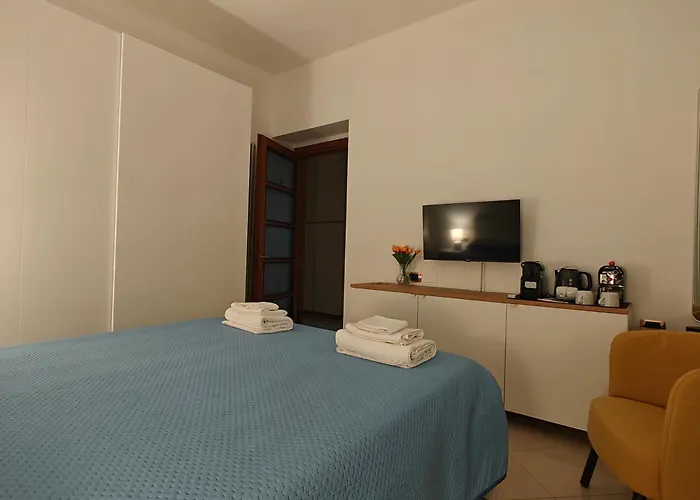 San Pasquale Home