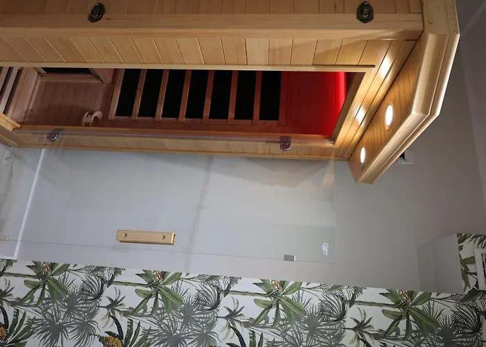 3-Sterne-Hotel: Apartamenty Rondo