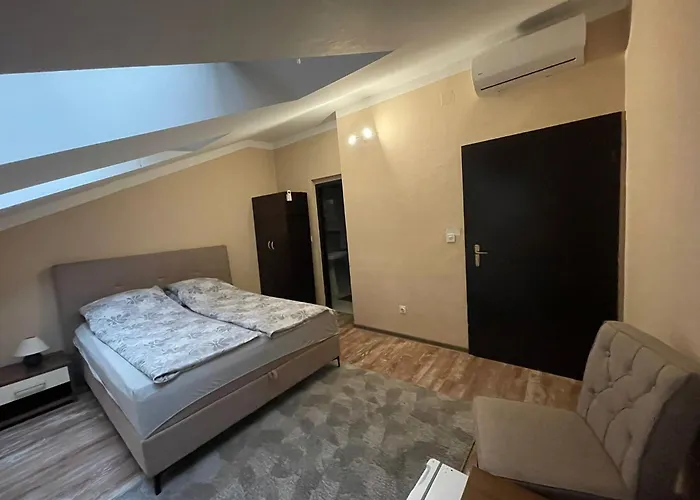 Hotel: Al-Dino