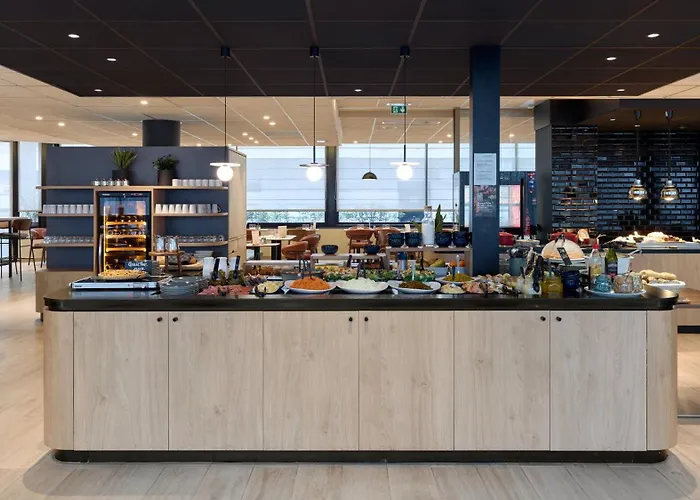 Campanile Prime 19 - La Villette