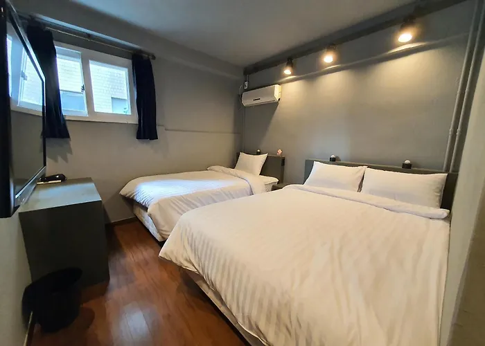 Günstiges Hotel: Daljee Guesthouse