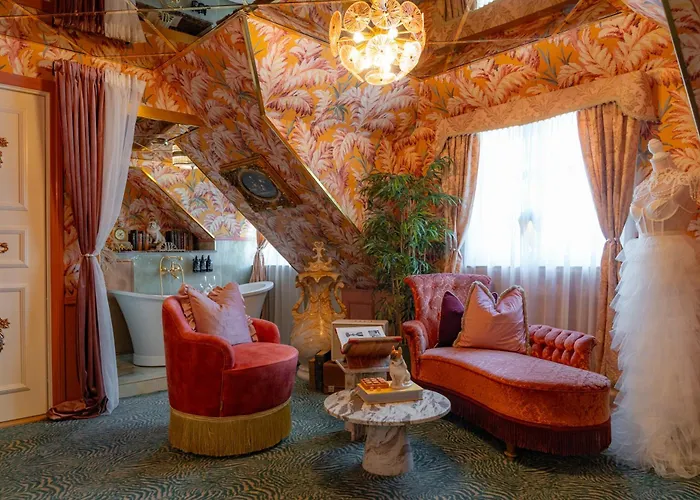 Zentrales Hotel: Charmante Skostredet Hotel