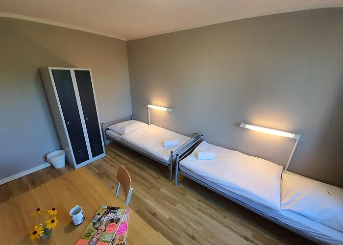 1, 2, Sleep Boardinghouse Hamburg Billstedt