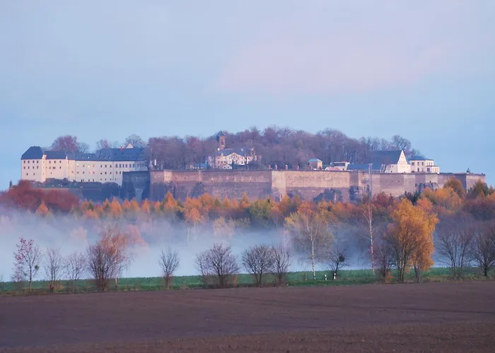 3-Sterne-Hotel: Amselgrundschlösschen