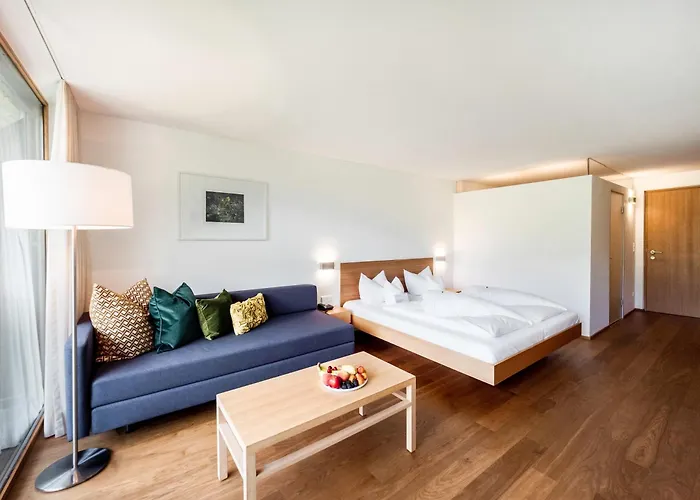 Hotel mit Tennis: Hotel Krone in Au