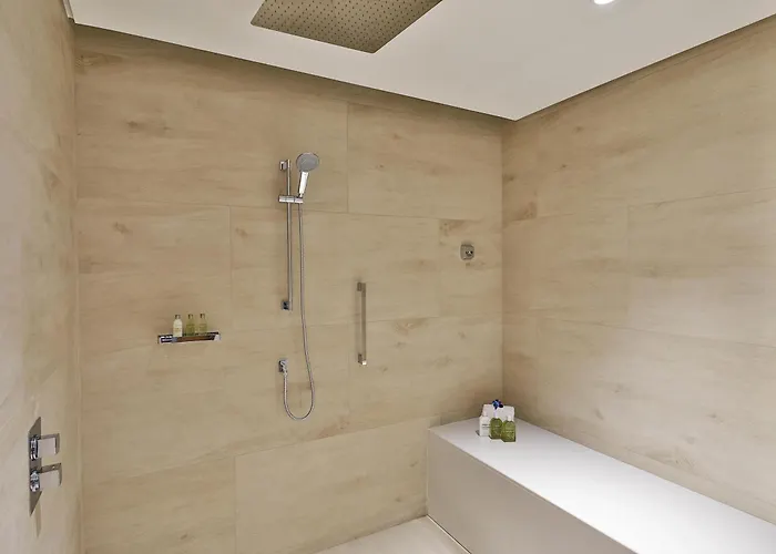 Hotel nahe College: Doubletree By Hilton Dubai - Business Bay