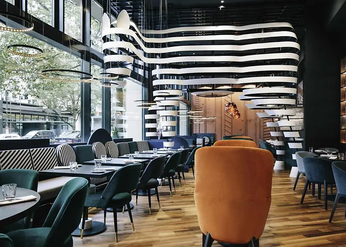 5-Sterne-Hotel: Pullman Berlin Schweizerhof