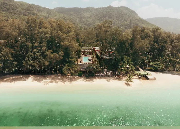 Cafe Del Mar Phuket - Suite & Penthouse