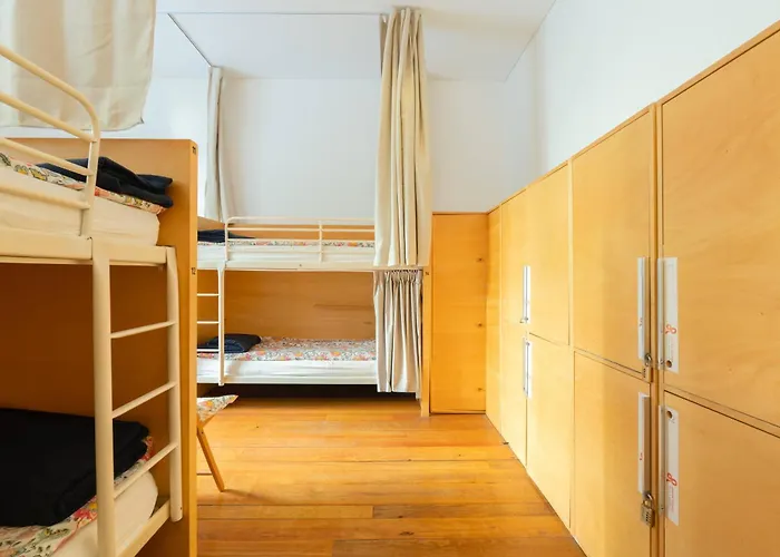 Herberge: Porto Lounge Hostel & Guesthouse By Host Wise