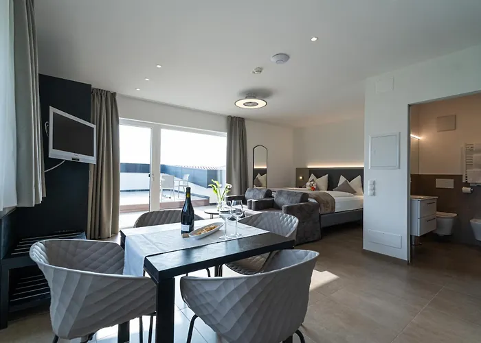 Ping Pong Hotel: DAS MATSCHER Residence&Garden Hotel