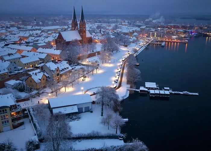 3-Sterne-Hotel: Altes Kasino Hotel am See