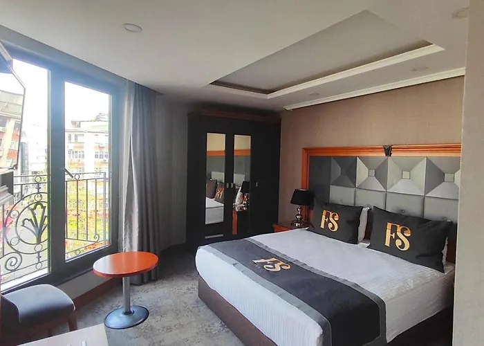 Four Seven Hotel