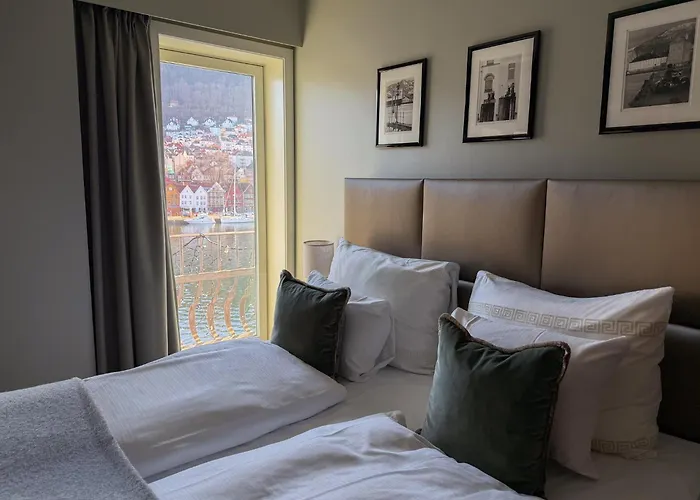 Clarion Hotel Admiral