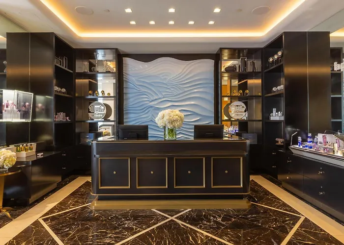 Jacuzzi-Hotel: Waldorf Astoria Beverly Hills