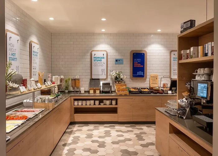 Hotel Am Holiday Inn Express - Munich North By Ihg