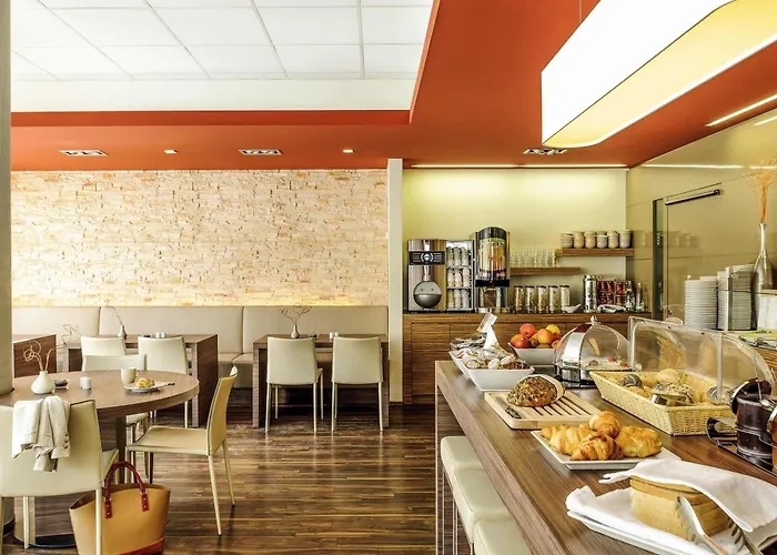 Ibis Airport Messe