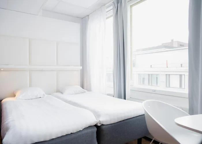 3 SterneHotel Omena Helsinki Lönnrotinkatu