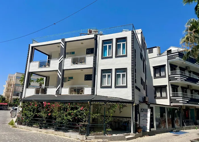 Delphin Hotel Side