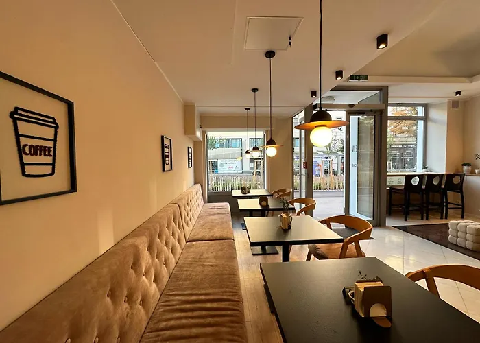 Hotel Attache L Contactless Check-In