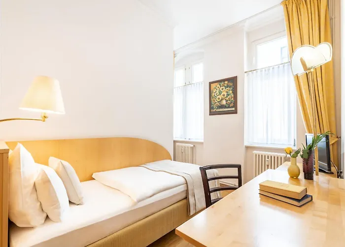 Garner - Messe By IHG