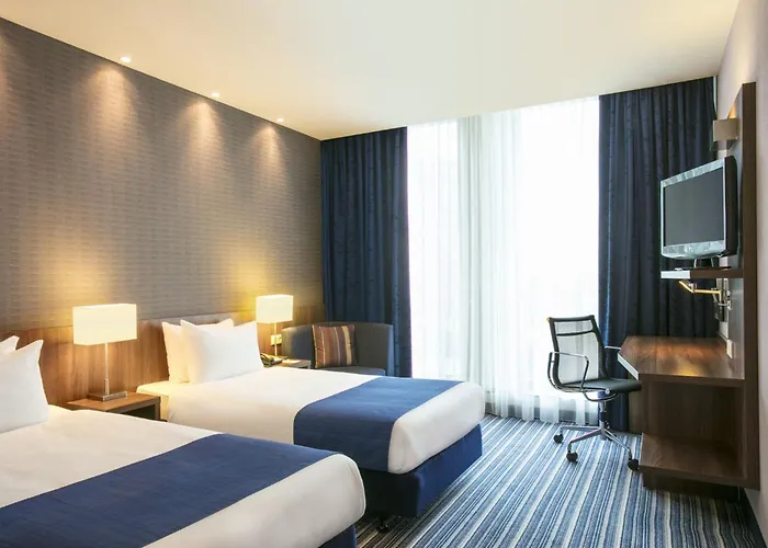 Holiday Inn Express - Central Station By Ihg