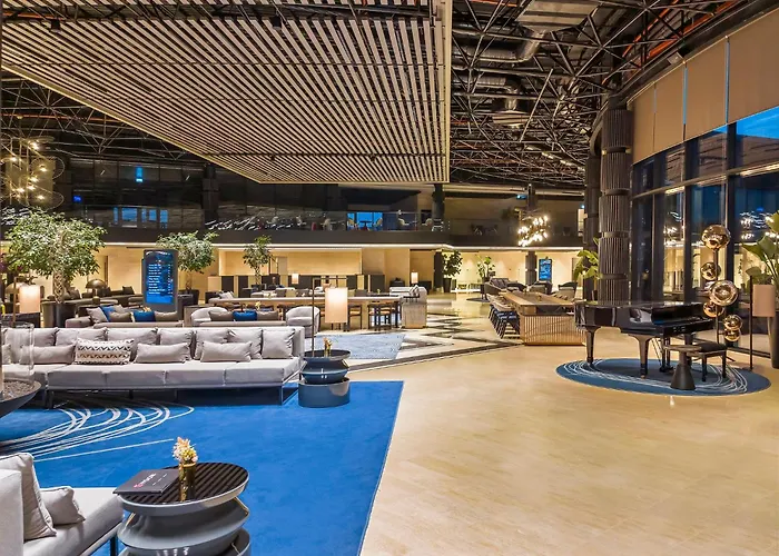 Crowne Plaza Tuzla Viaport Marina By Ihg