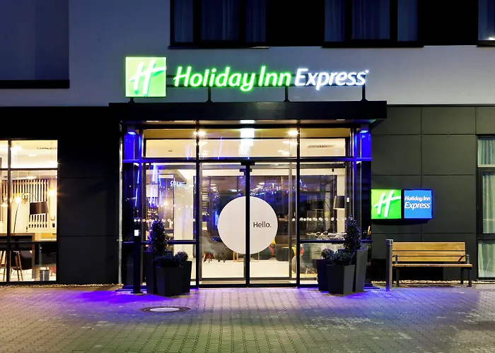 Holiday Inn Express - By Ihg