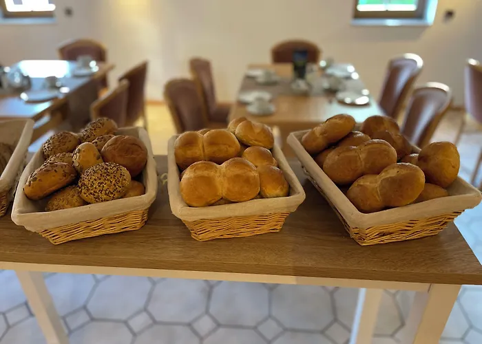 Der Distelhof Mit Scheunencafé
