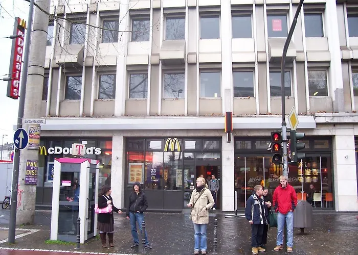 Hotel nahe College: Black Sheep