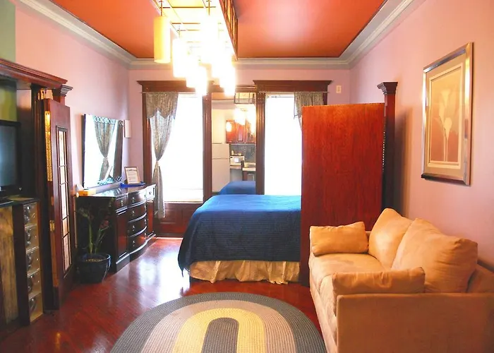 B&B: Missing Lantern Resident Suites New York City