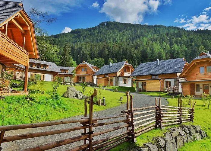 Villa: Trattlers Hof-Chalets