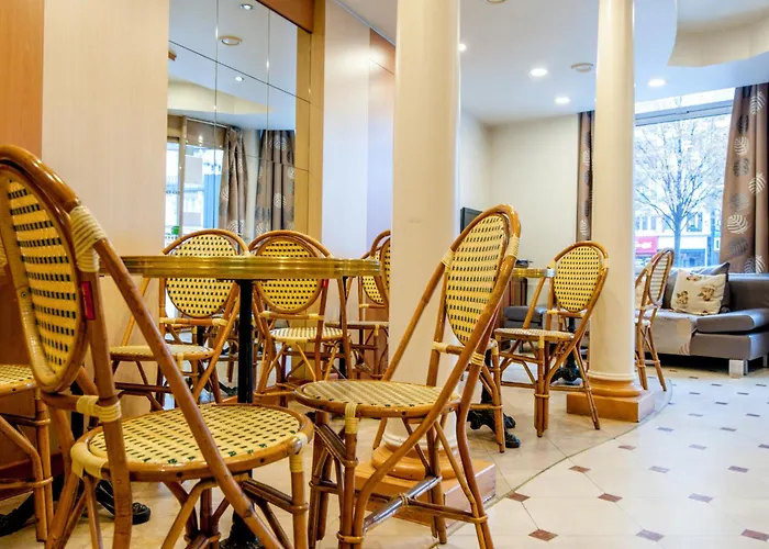 Hotel nahe College: Grand Hotel Du Bel Air
